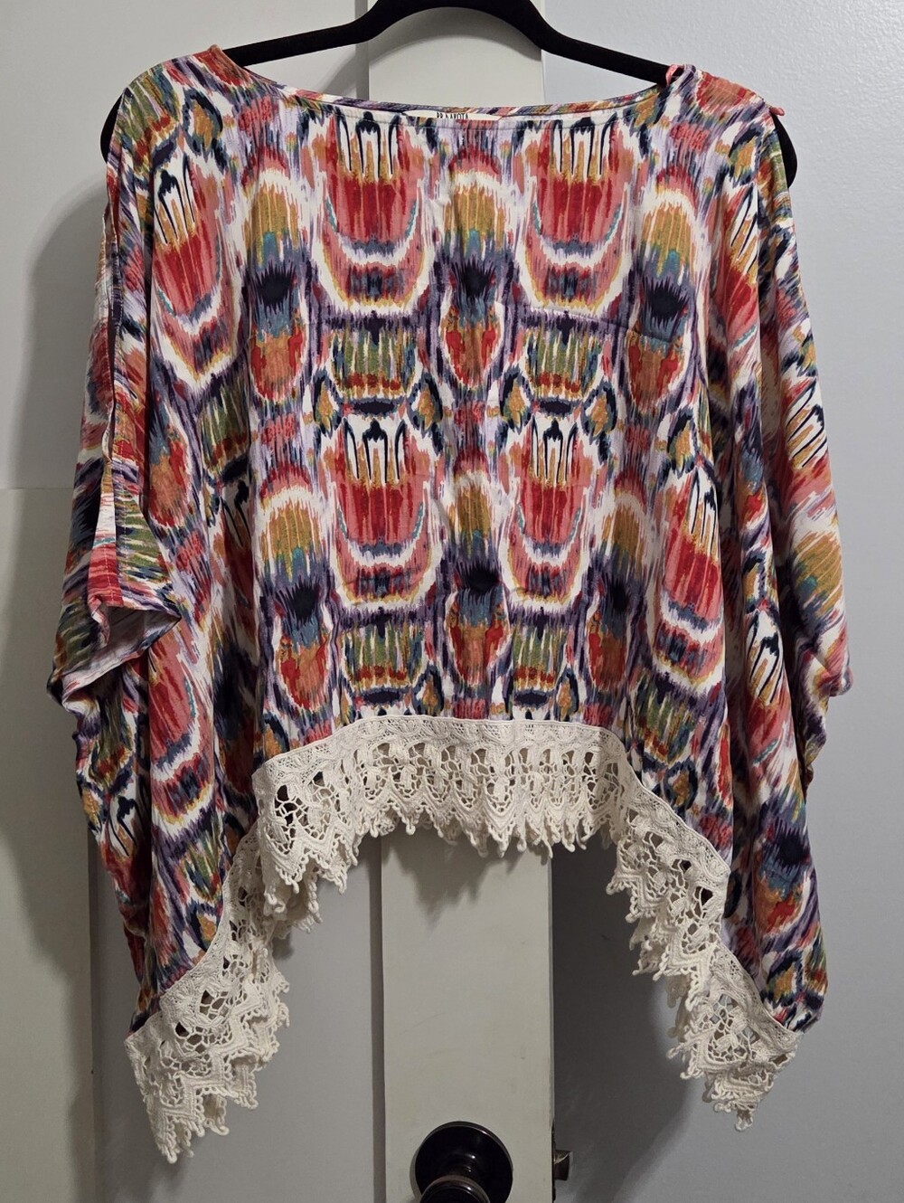 BB Dakota - Colorful Ikat Print Cold Shoulder Crochet Lace Hem Crop Kimono